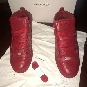 **SOLD** Balenciaga Arenas